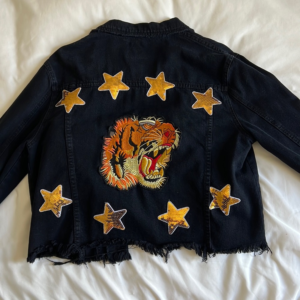 Back logo denim jacket